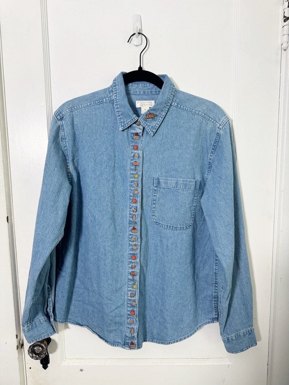 Vintage Collared Denim Button Down Shirt Embroidered Fall Motif Pumpkins Autumn